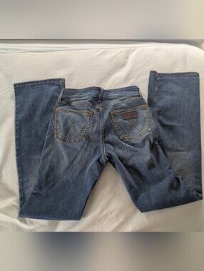 Women's 7x34 Wrangler Bootcut Jeans
